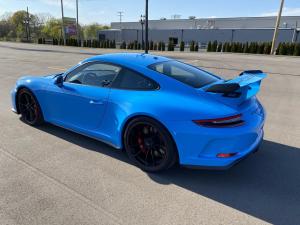 Porsche 911 GT3 2018 года  (NA)